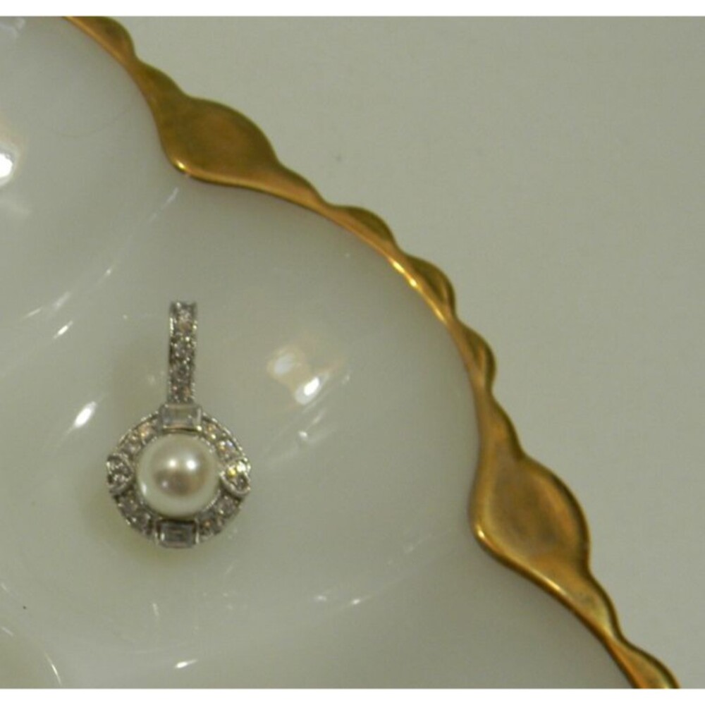 Premier Designs Faux Pearl and Rhinestone Pendant - Picture 2 of 5